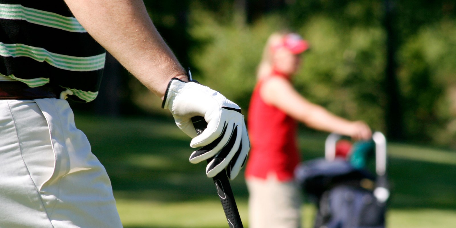Lésions du poignet et du coude au golf